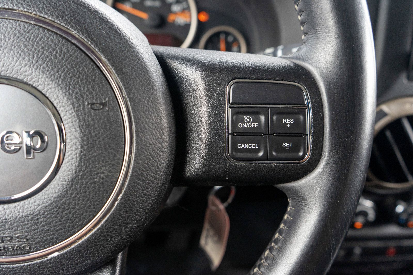 Used 2017 Jeep Wrangler Unlimited Sahara AWD/4WD image 20