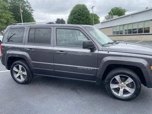 Used 2016 Jeep Patriot High Altitude AWD/4WD image 3