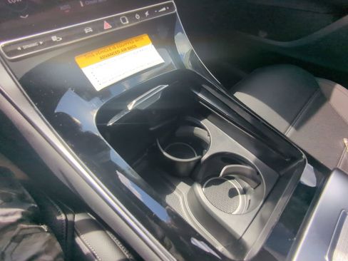 Certified 2026 Mercedes-Benz GLC 300 4MATIC image 9