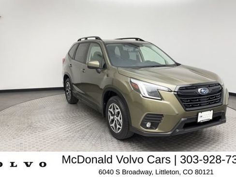 Used 2024 Subaru Forester Premium AWD/4WD image 8