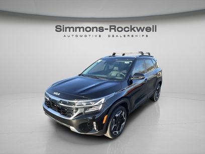 Used 2024 Kia Seltos SX w/ SX Sunroof Package