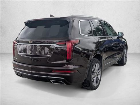 Used 2020 Cadillac XT6 Premium Luxury FWD image 5