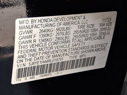 Used 2024 Acura MDX SH-AWD w/ Technology Package image 30