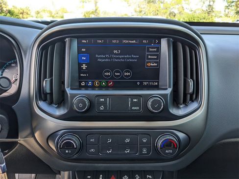 Used 2022 Chevrolet Colorado Z71 image 23