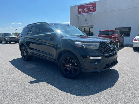 Used 2020 Ford Explorer ST w/ ST Street Pack AWD/4WD image 2