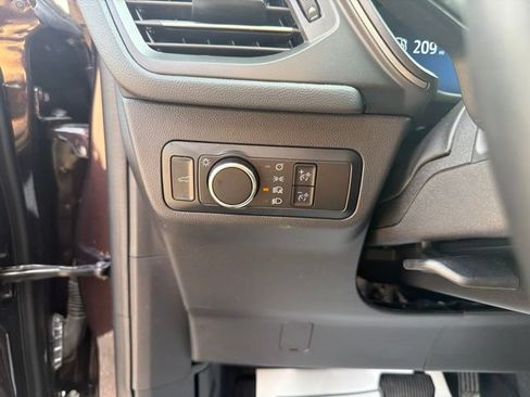 Used 2023 Ford Escape Active w/ Tech Pack #2 AWD/4WD image 30