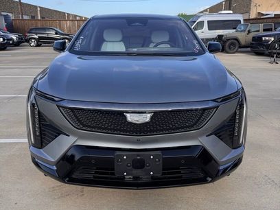 Used 2025 Cadillac Optiq Sport 1