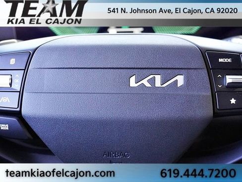 Used 2026 Kia Sportage LX FWD image 38