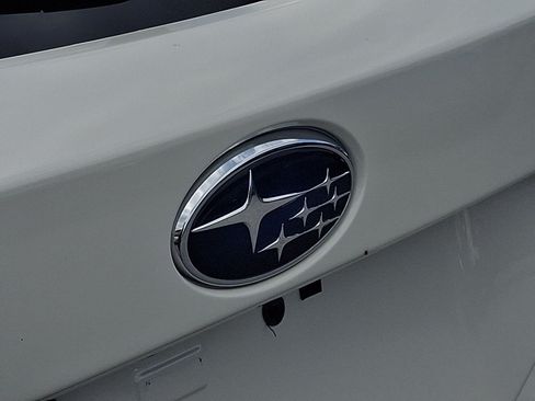 Certified 2025 Subaru Outback Limited AWD/4WD image 29