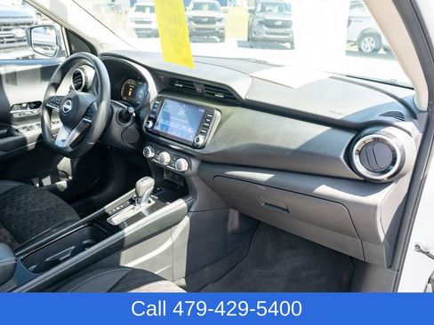 Used 2023 Nissan Kicks SV w/ Interior Electronics Package FWD image 40