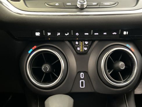 Used 2023 Chevrolet Blazer LT w/ Midnight/Sport Edition image 19