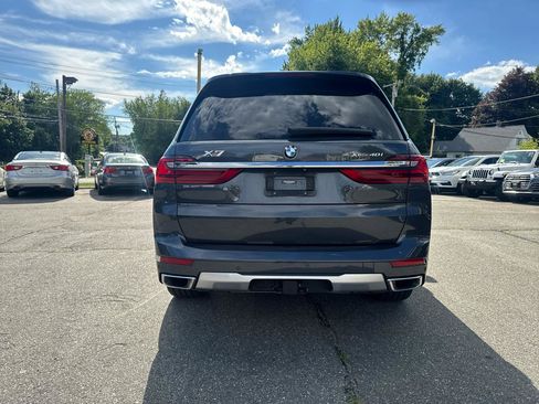Used 2019 BMW X7 xDrive40i w/ Premium Package AWD/4WD image 11