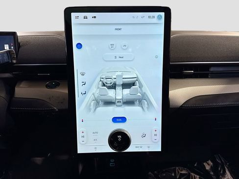 Used 2021 Ford Mustang Mach-E California Route 1 image 28