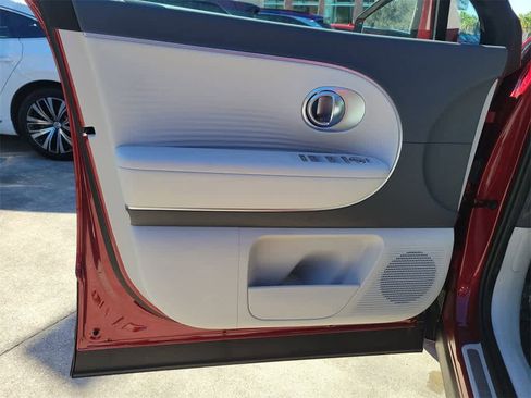 New 2026 Hyundai Ioniq 9 SEL image 19