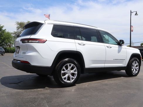 Used 2022 Jeep Grand Cherokee L Limited AWD/4WD image 5