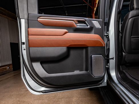 Used 2024 GMC Sierra 2500 Denali Ultimate w/ Max Trailering Package image 37