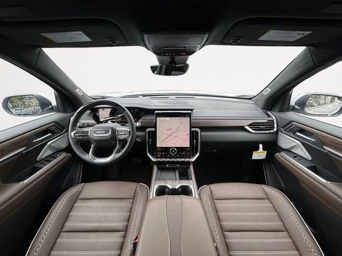 New 2026 GMC Acadia Denali Ultimate AWD/4WD image 11