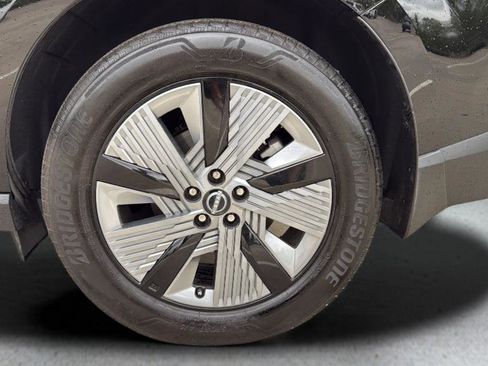 Certified 2025 Nissan Murano SL AWD/4WD image 32