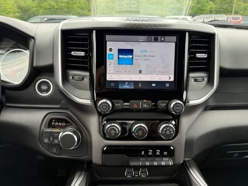 New 2026 RAM 1500 Express AWD/4WD image 18