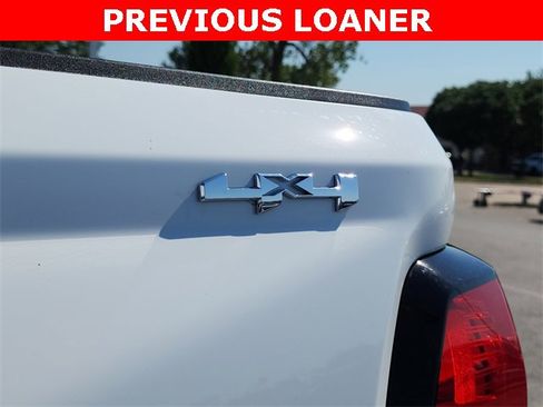 New 2026 GMC Canyon Elevation w/ Convenience Package image 10