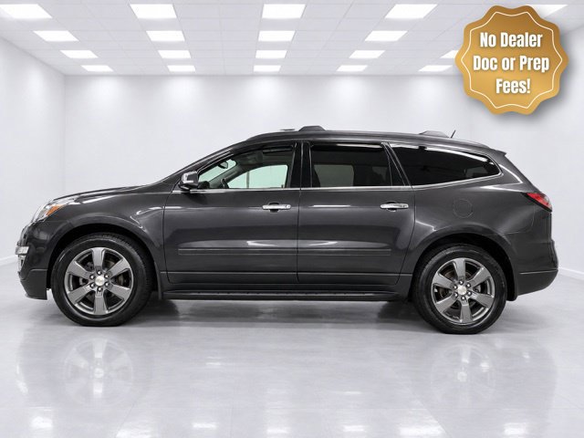 Used 2017 Chevrolet Traverse LT AWD/4WD image 2