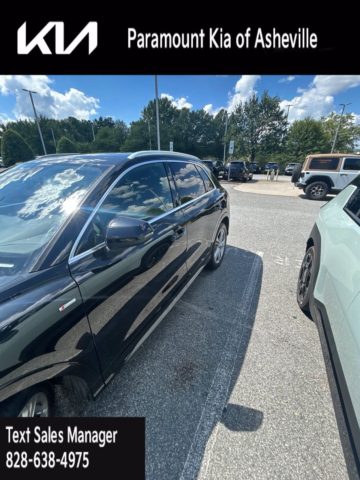 Used 2021 Audi Q3 2.0T Premium w/ Convenience Package AWD/4WD image 6