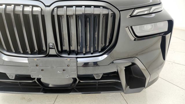 Used 2023 BMW X7 xDrive40i w/ Executive Package AWD/4WD image 25