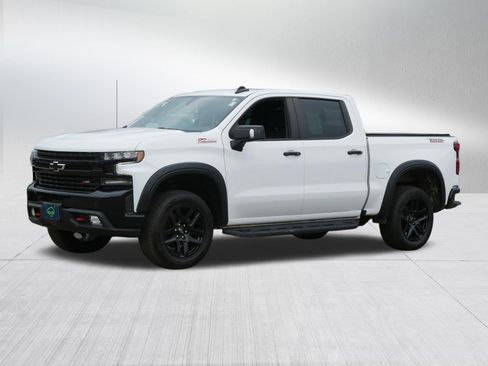Certified 2022 Chevrolet Silverado 1500 LT Trail Boss w/ Safety Package AWD/4WD image 3