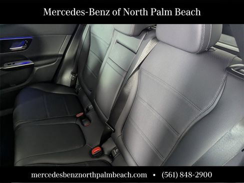 Certified 2024 Mercedes-Benz GLC 300 image 15