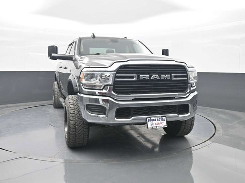 Used 2019 RAM 2500 Big Horn AWD/4WD image 2