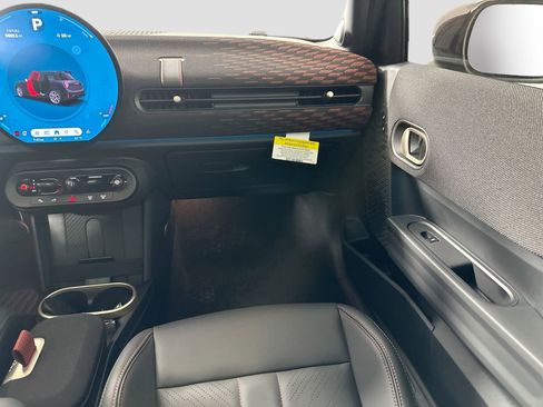 New 2025 MINI Cooper S image 21