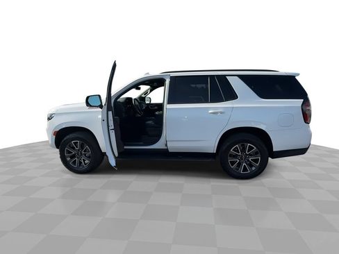 Certified 2024 Chevrolet Tahoe Z71 w/ Luxury Package AWD/4WD image 5