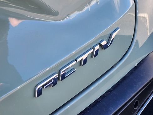 New 2026 Chevrolet Trax ACTIV w/ Driver Confidence Package image 7