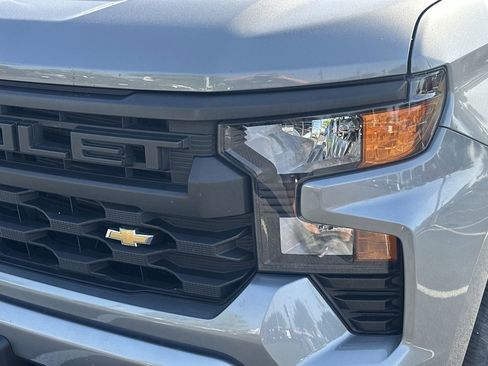 Used 2023 Chevrolet Silverado 1500 Custom RWD image 11