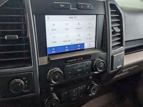 Used 2020 Ford F150 XLT image 19