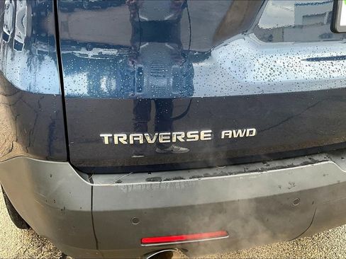 Certified 2022 Chevrolet Traverse LT image 25