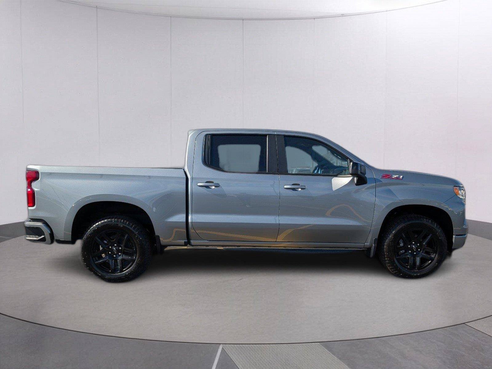 New 2026 Chevrolet Silverado 1500 RST w/ Z71 Off-Road Package AWD/4WD image 8