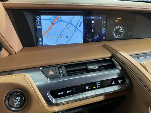 Used 2018 Lexus LC 500 Coupe image 28