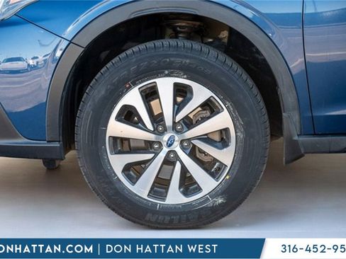 Used 2020 Subaru Outback Premium image 36