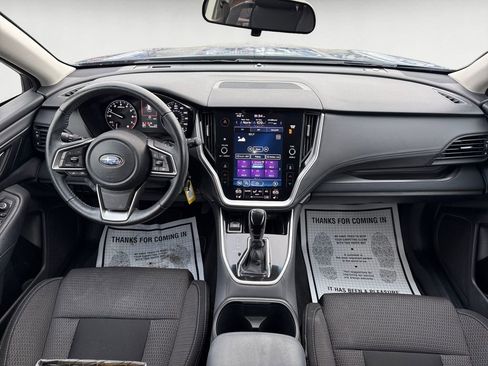 Used 2021 Subaru Outback Premium image 11