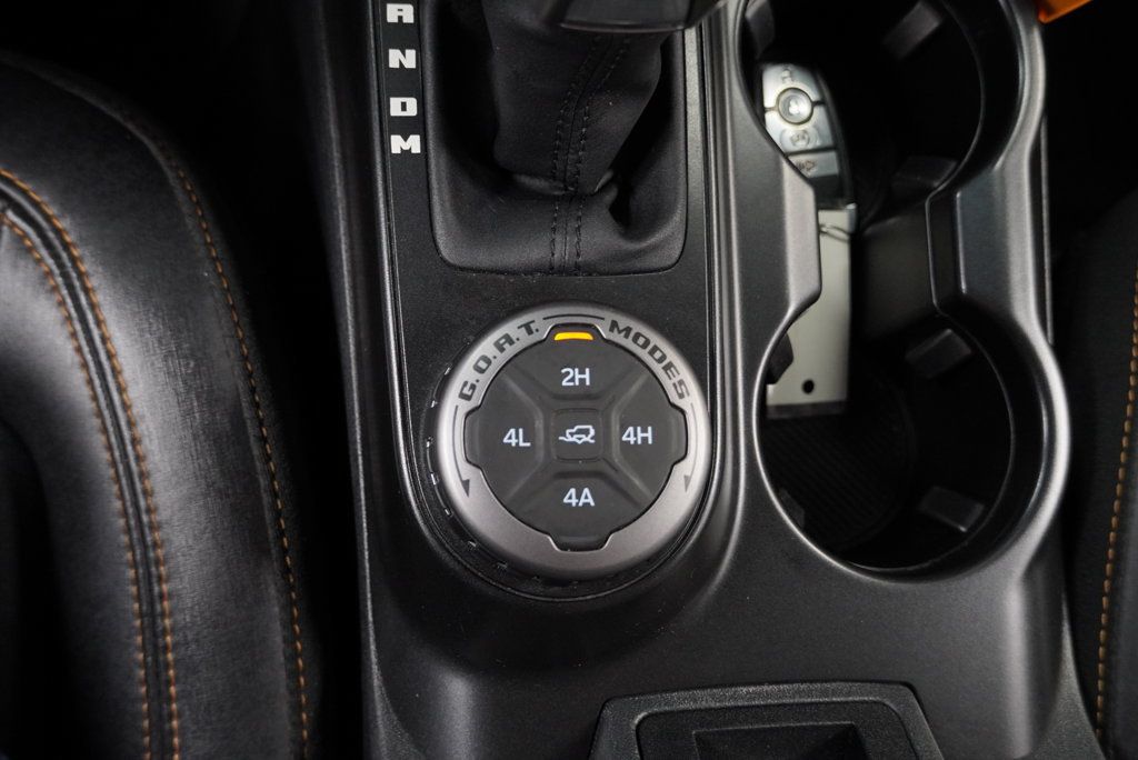 Used 2023 Ford Bronco Badlands w/ Sasquatch Package AWD/4WD image 26
