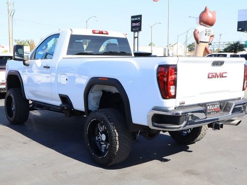 Used 2024 GMC Sierra 2500 Pro w/ Convenience Package image 6