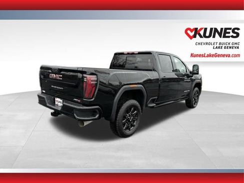 New 2026 GMC Sierra 2500 AT4 w/ AT4 Premium Plus Package image 3