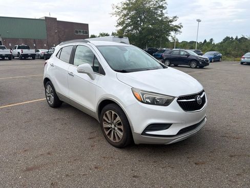 Used 2017 Buick Encore Preferred FWD image 2