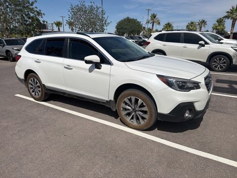 Used 2019 Subaru Outback 2.5i Touring AWD/4WD image 8