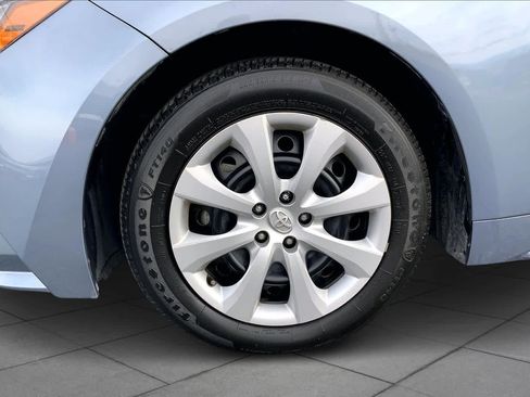 Used 2024 Toyota Corolla LE image 11