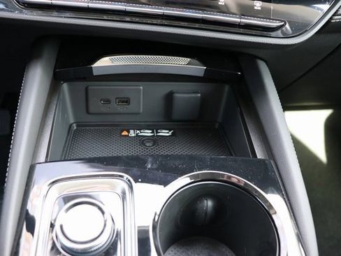 New 2025 Buick Envision Avenir image 22