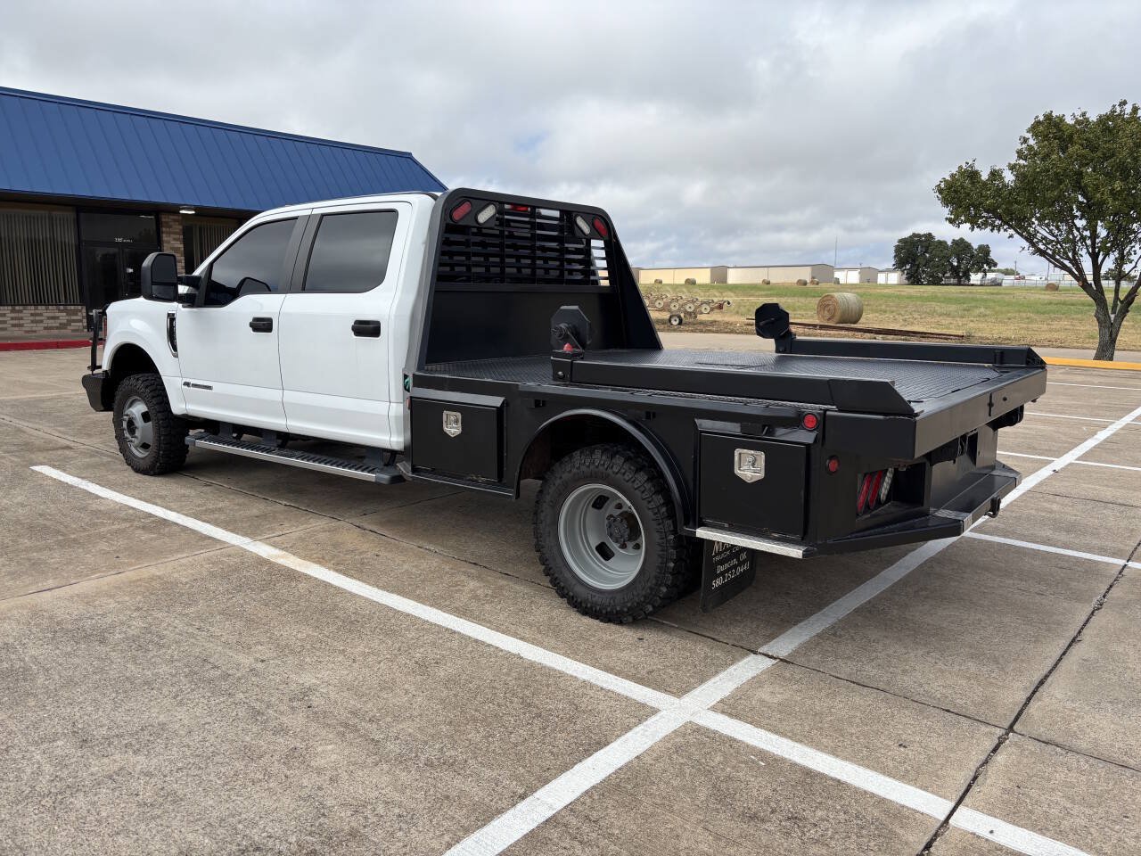 Used 2017 Ford F350 XL w/ XL Value Package AWD/4WD image 8