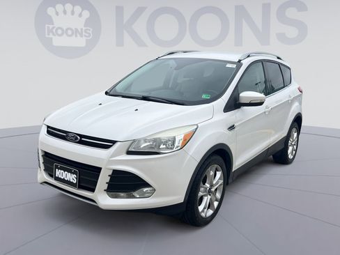 Used 2015 Ford Escape Titanium FWD image 5