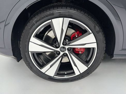 New 2025 Audi SQ5 Premium Plus image 33